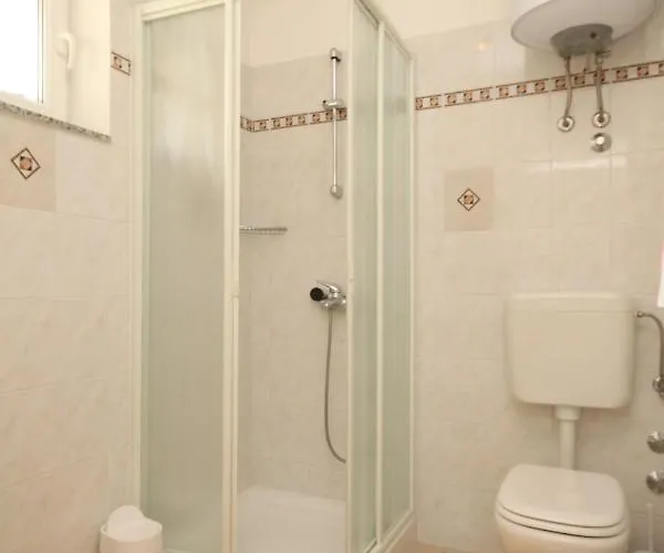 Διαμέρισμα With Parking Space Opatija - Pobri, Opatija - 7918 *