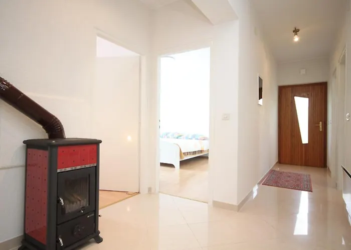 Διαμέρισμα With Parking Space Opatija - Pobri, Opatija - 7918 Volosko